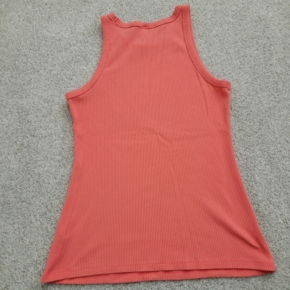 ✨Old Navy Woman's Coral Ribbed Tank Top✨ - Picture 3 of 3